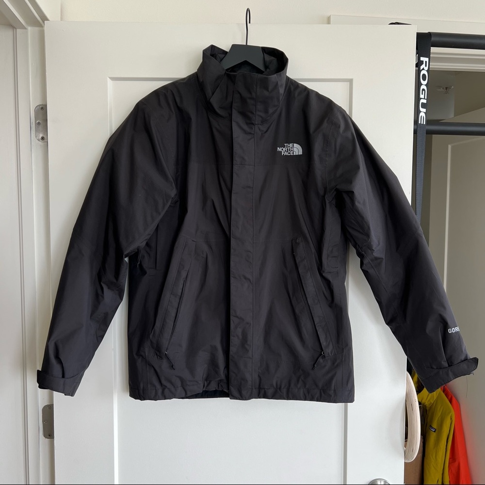 The North Face Gore-Tex 3 in 1 Winter / Ski Jacket, Mens Size Medium. Like new
